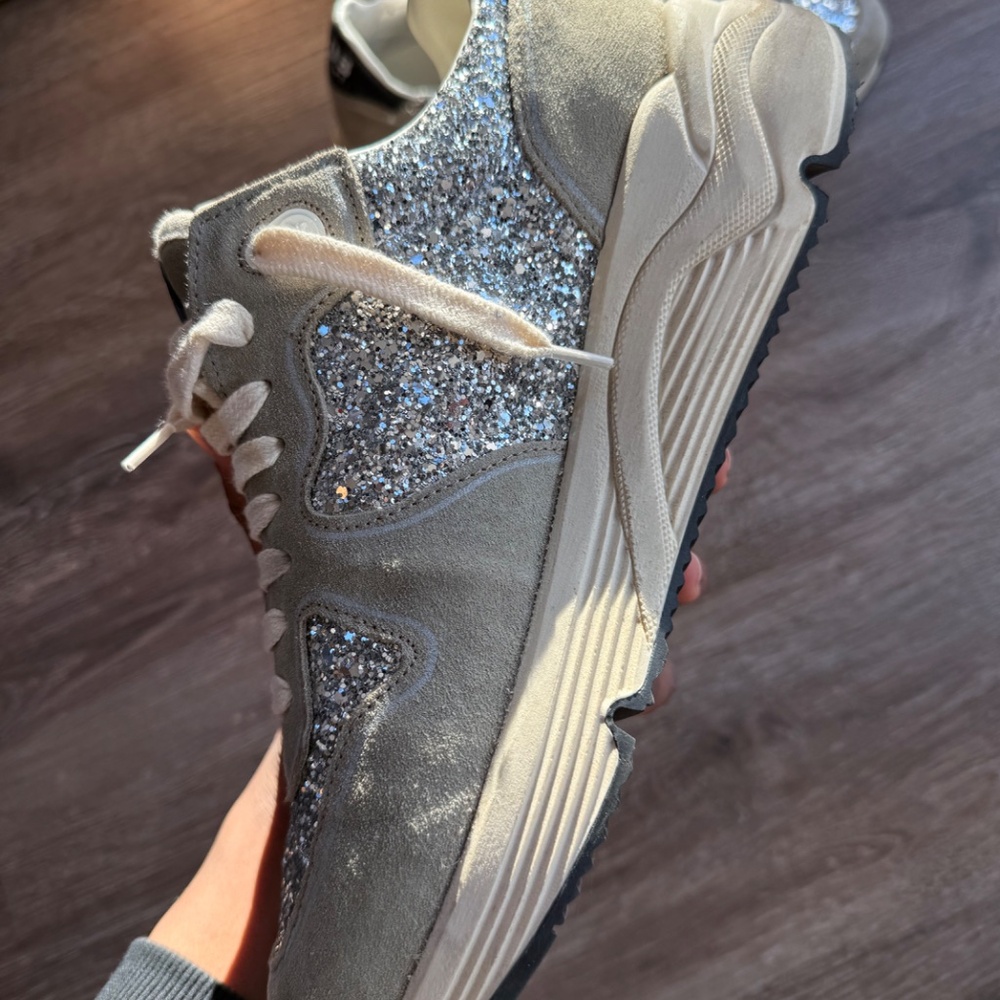 Golden Goose Running Sneaker size 40/US 10 - Picture 3 of 6